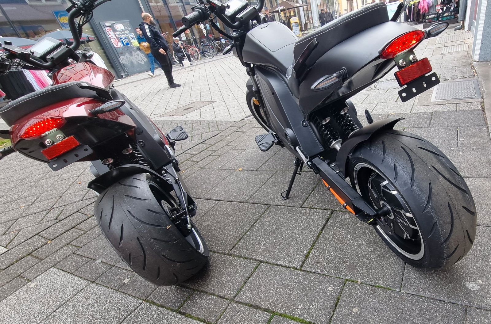 CityTwister 6.0 PRO E-Motorrad in der 125er Klasse 110km/h 5000W 100Ah Li Akku – Bild 7
