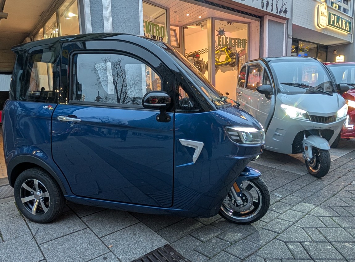 Deluxe Kabinenroller Miniflitzer Elektroroller Mopedauto L3B Microcar – Bild 10